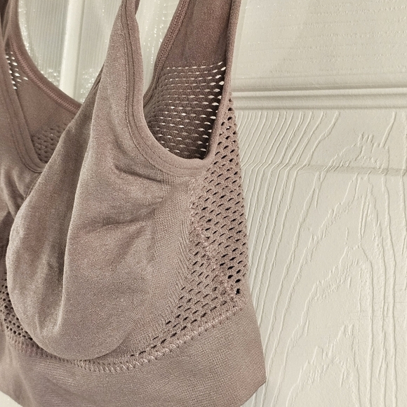 NWT Amazon Wireless Sports Bra Beige/Taupe 2XL - Picture 3 of 7